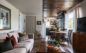 The Reef Guest Suite